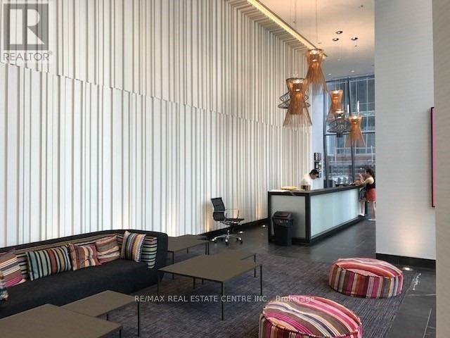 3403 - 42 Charles Street E, Toronto, Ontario  M4Y 0B7 - Photo 2 - C12761330