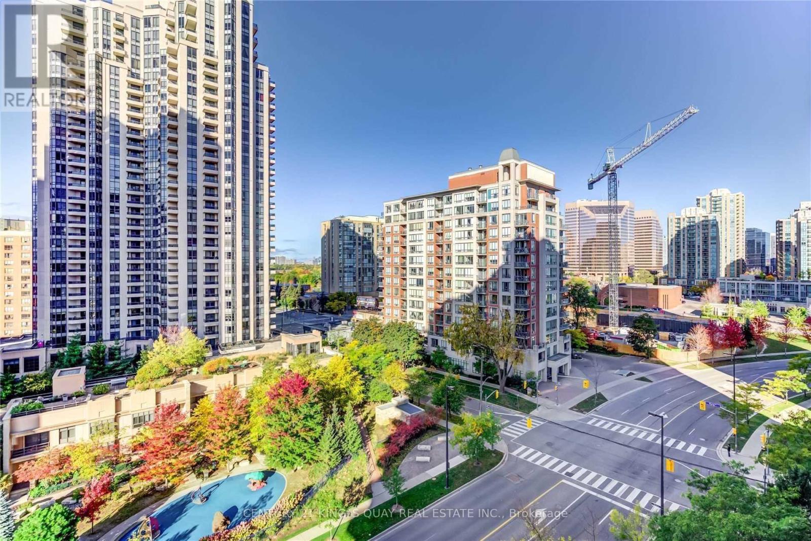 908 - 18 Sommerset Way, Toronto (Willowdale East), Ontario  M2N 6X5 - Photo 12 - C12761384