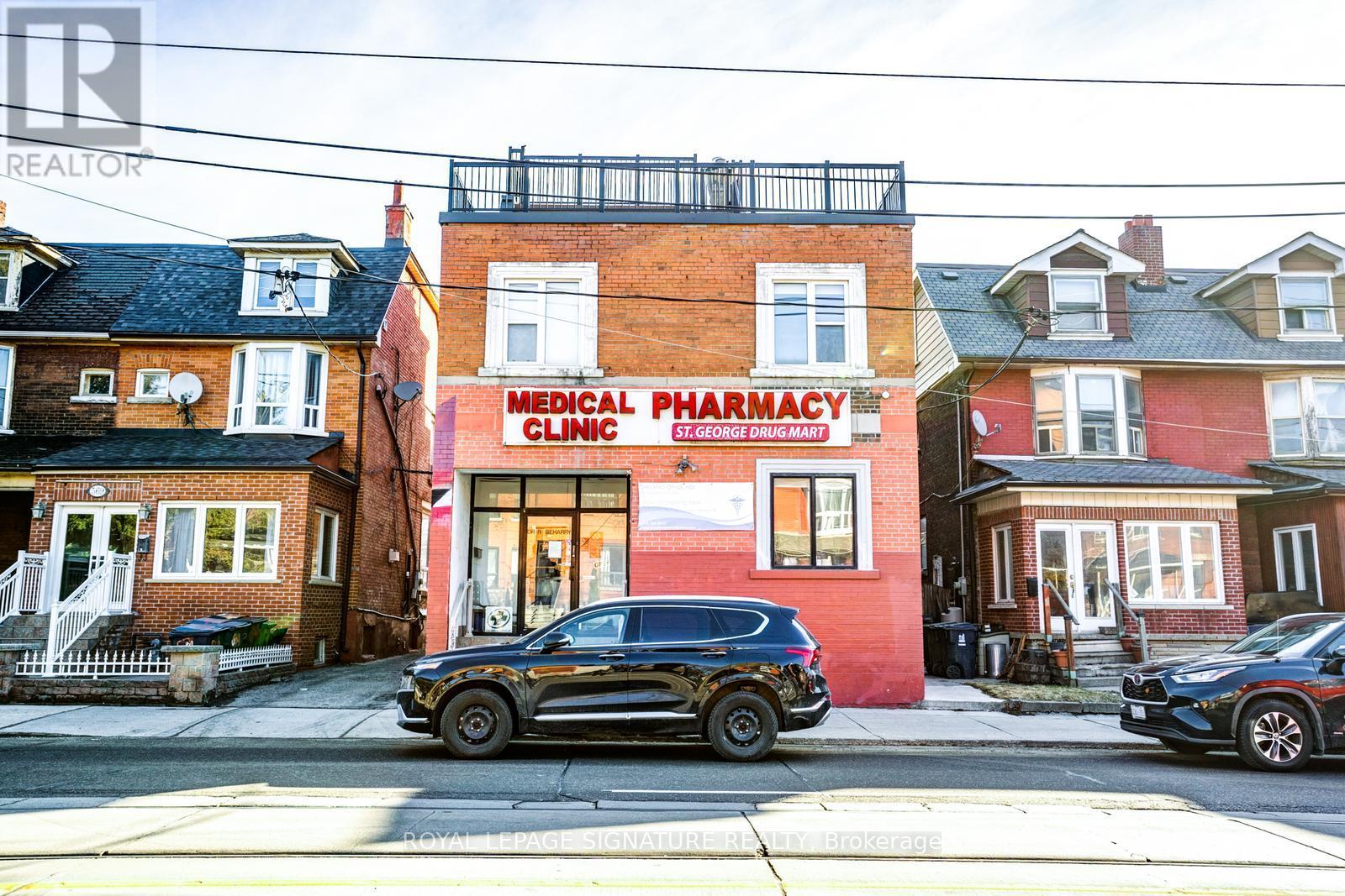 567 Bathurst Street, Toronto, Ontario  M5S 2P8 - Photo 2 - C12761270