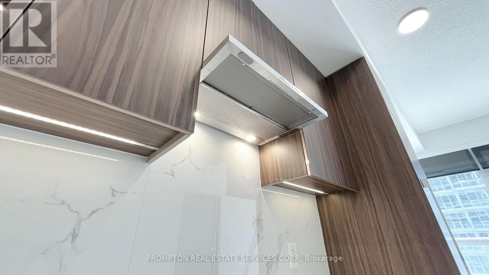 801 - 25 Mcmahon Drive, Toronto, Ontario  M2K 0J1 - Photo 14 - C12761388