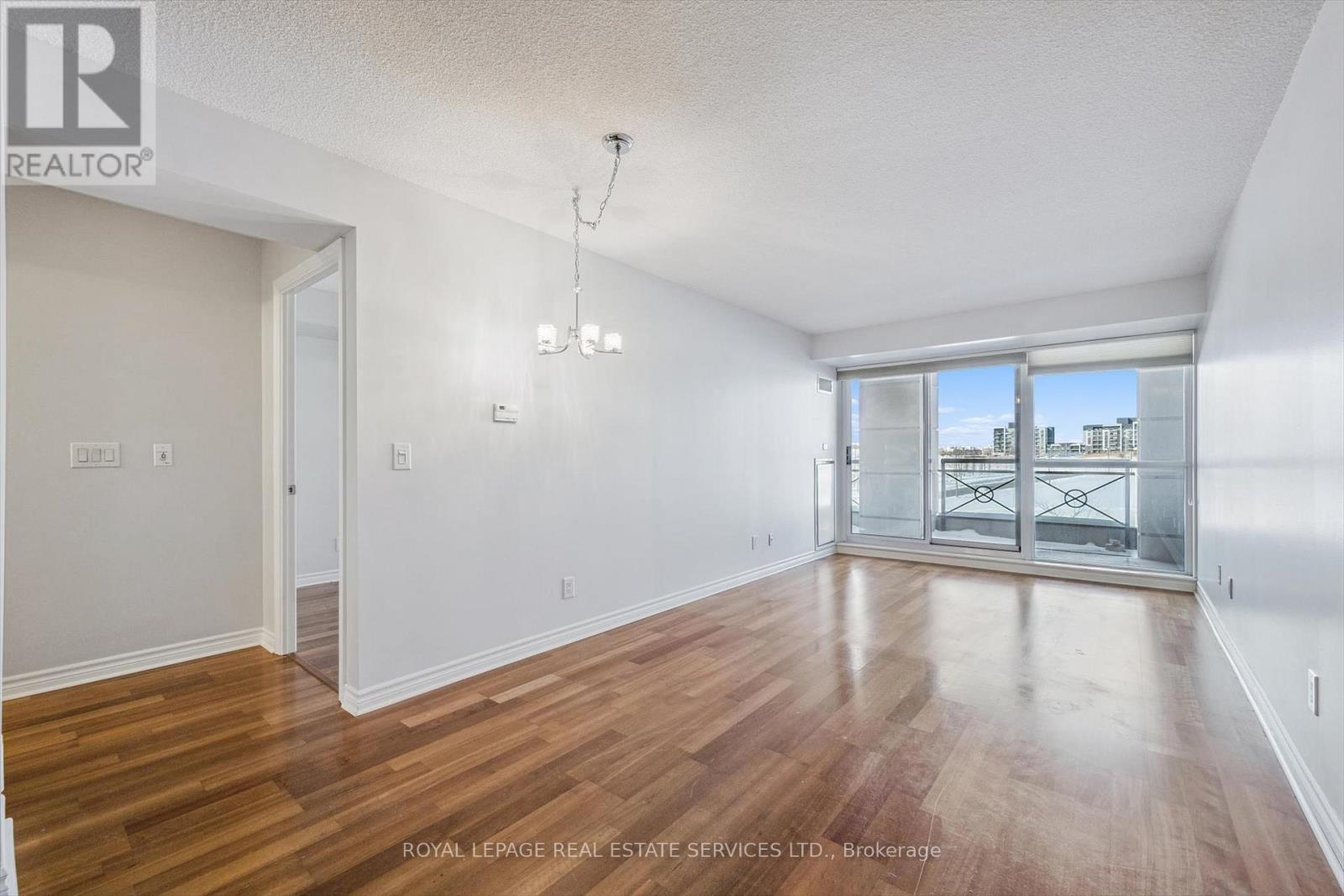 201 - 2379 Central Park Drive, Oakville, Ontario  L6H 0E3 - Photo 14 - W12767312