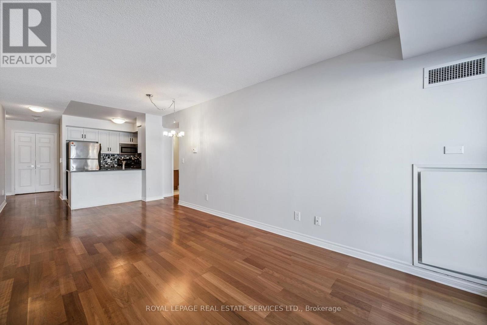 201 - 2379 Central Park Drive, Oakville, Ontario  L6H 0E3 - Photo 18 - W12767312