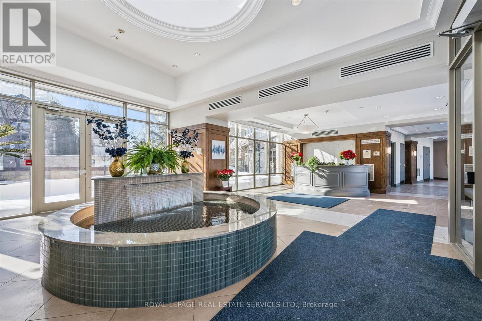 201 - 2379 Central Park Drive, Oakville, Ontario  L6H 0E3 - Photo 6 - W12767312