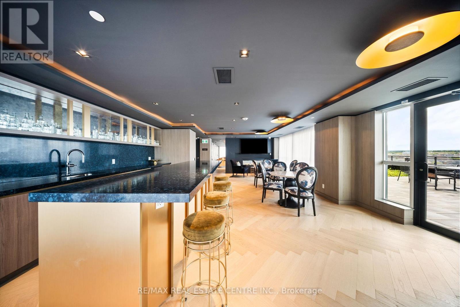 316 - 405 Dundas Street W, Oakville, Ontario  L6M 4P9 - Photo 19 - W12767350