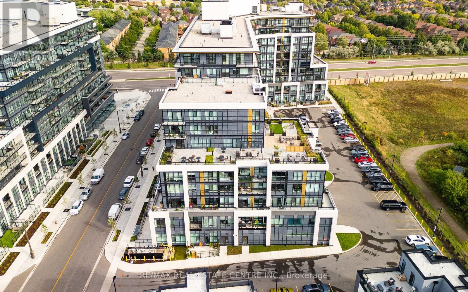 316 - 405 Dundas Street W, Oakville, Ontario  L6M 4P9 - Photo 32 - W12767350