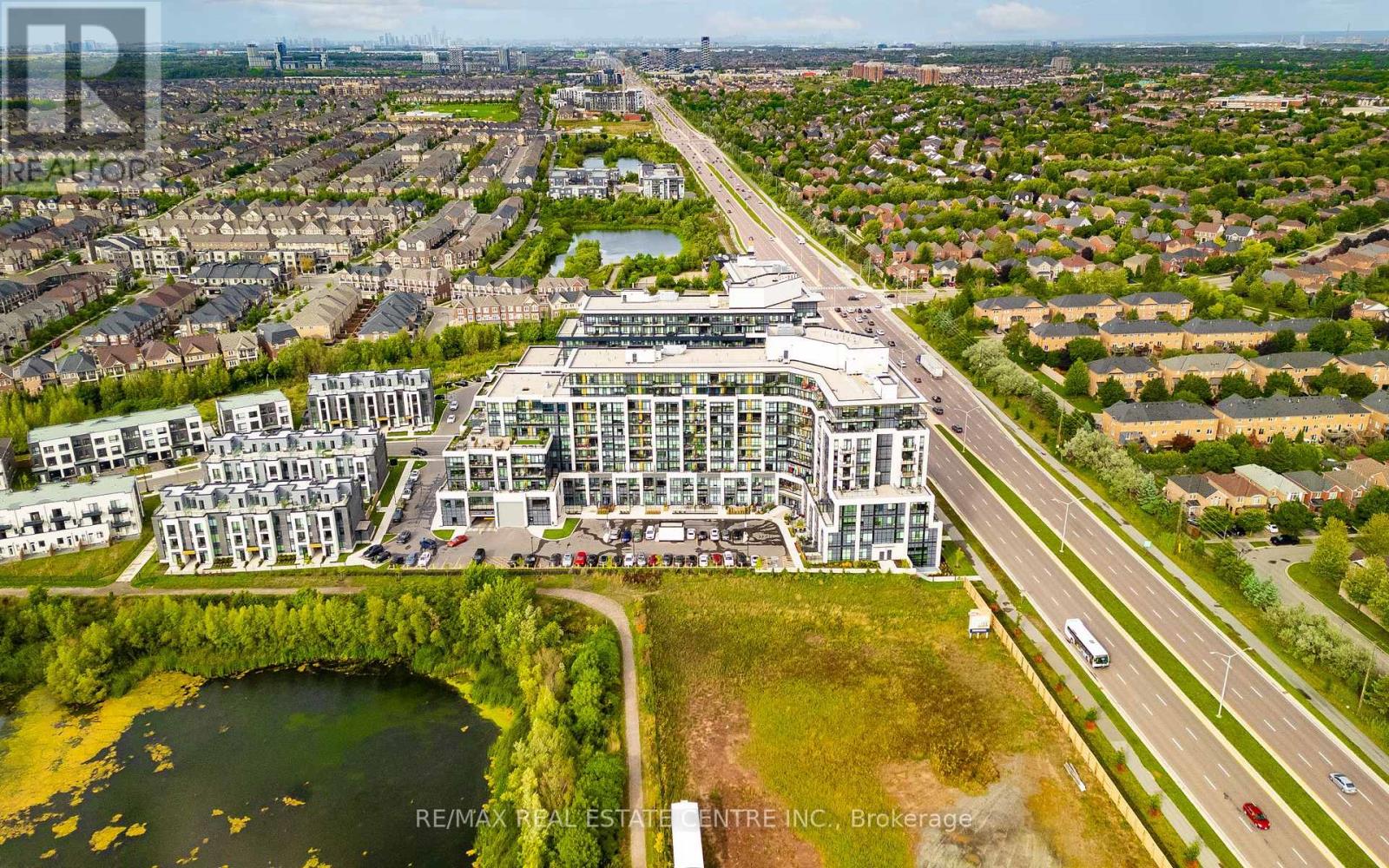 316 - 405 Dundas Street W, Oakville, Ontario  L6M 4P9 - Photo 37 - W12767350