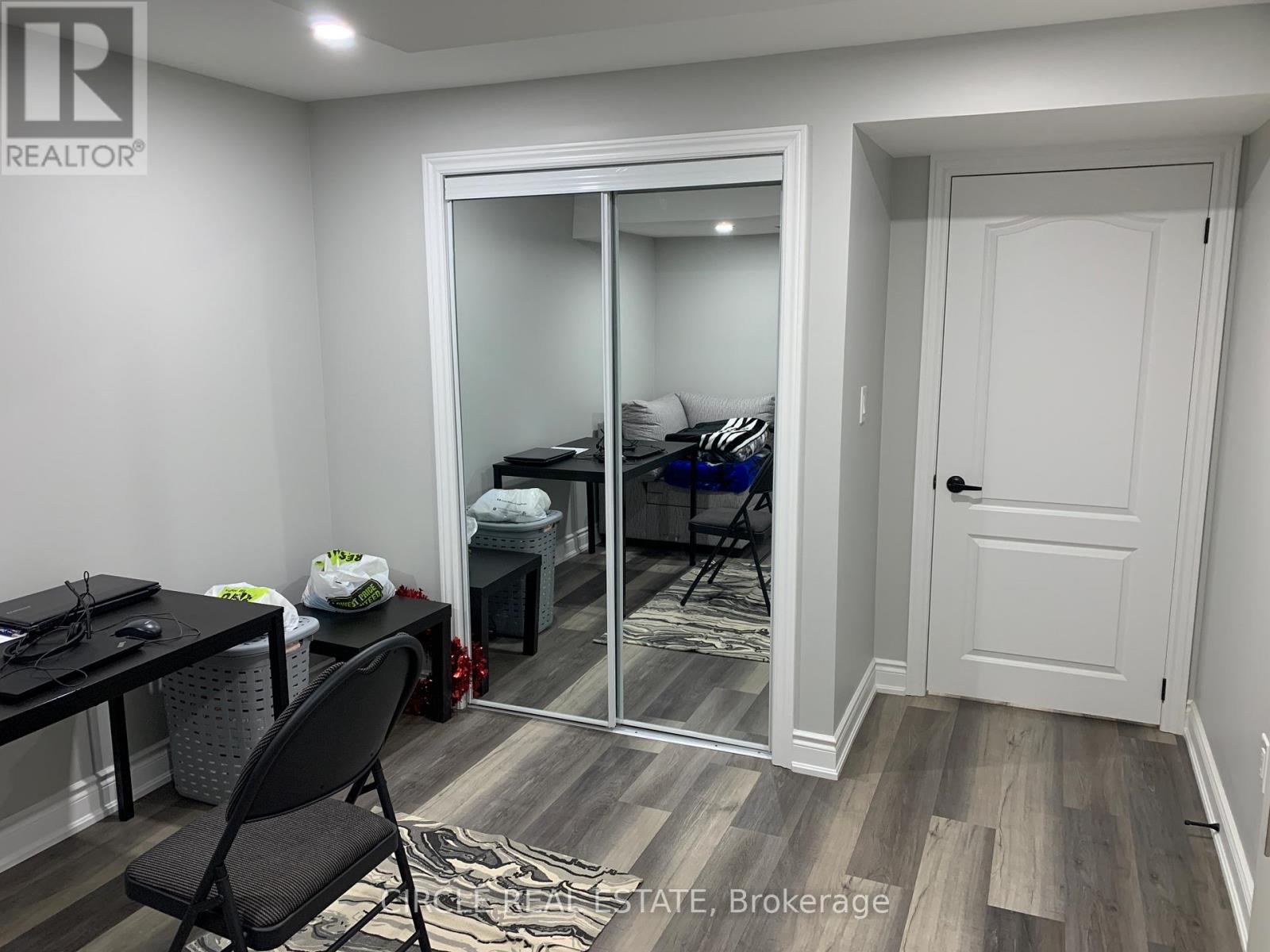 2 - 11 Mendoza Drive, Brampton, Ontario  L7A 3M3 - Photo 9 - W12767360