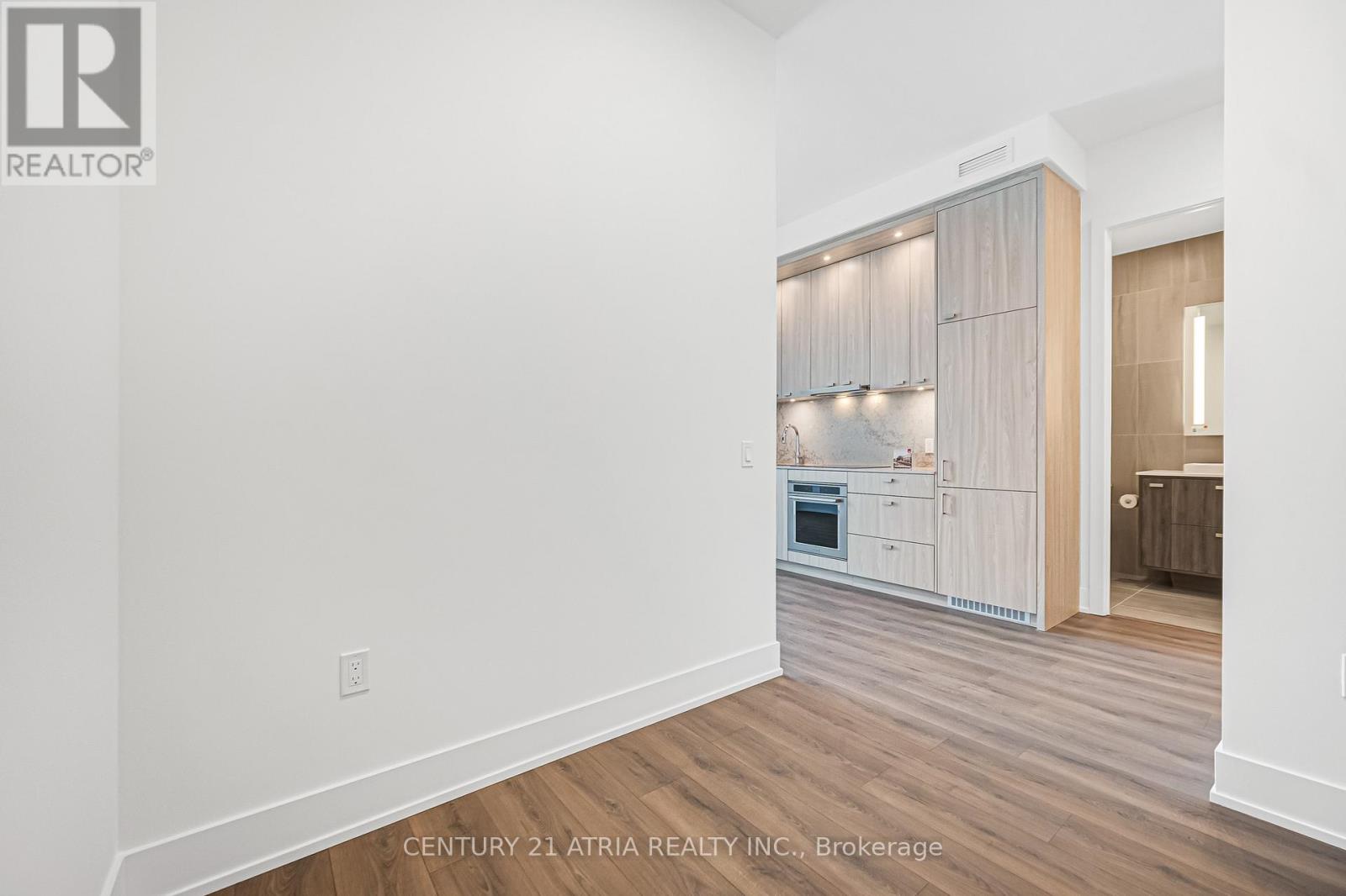 217 - 858 Dupont Street, Toronto, Ontario  M6G 0C1 - Photo 5 - W12767386