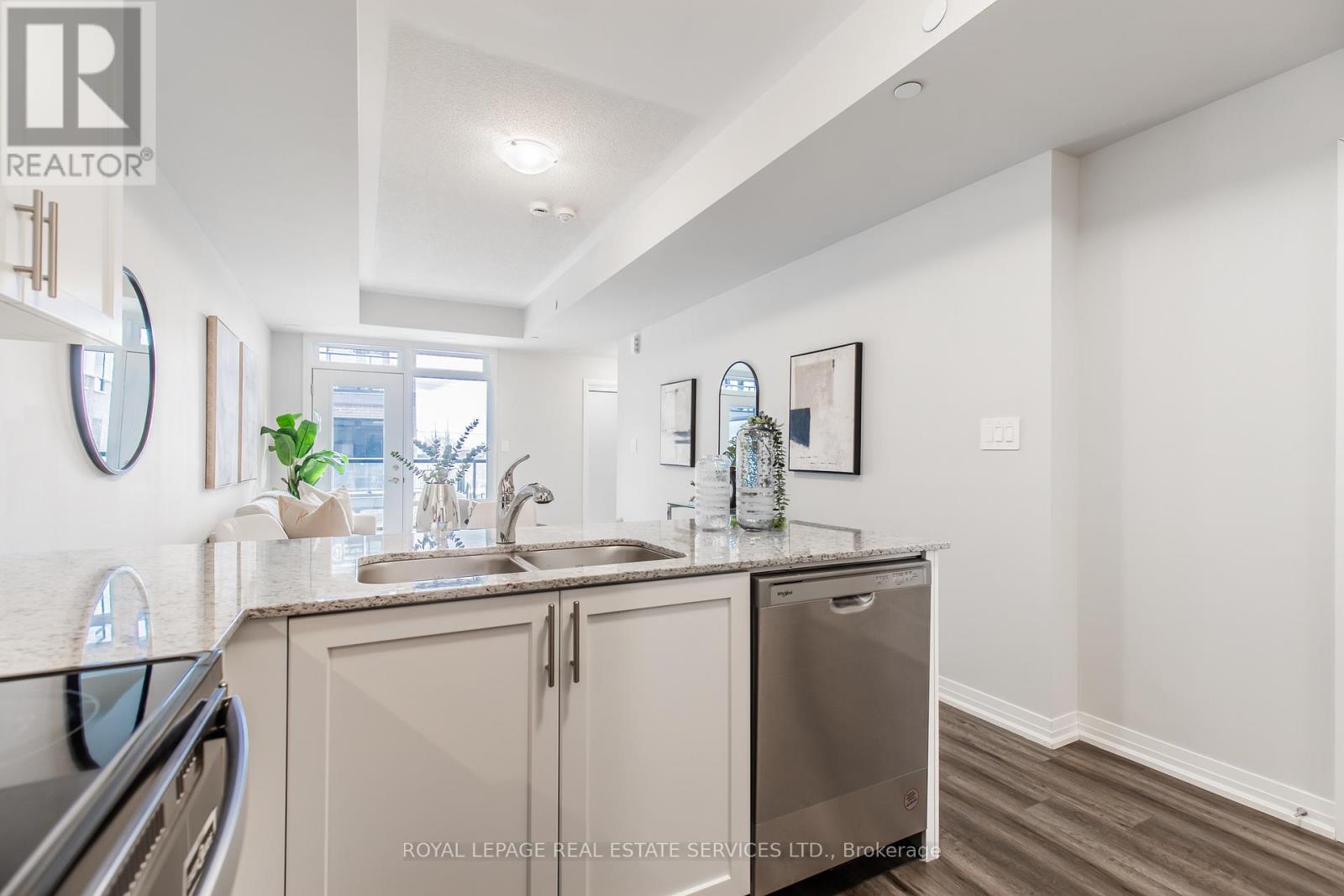 112 - 1597 Rose Way, Milton, Ontario  L9E 1N4 - Photo 24 - W12767398