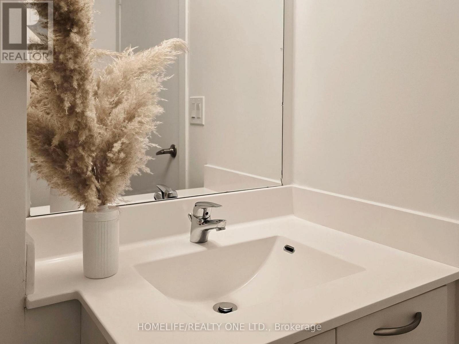 2003 - 38 Joe Shuster Way, Toronto, Ontario  M6K 0A5 - Photo 25 - W12767418