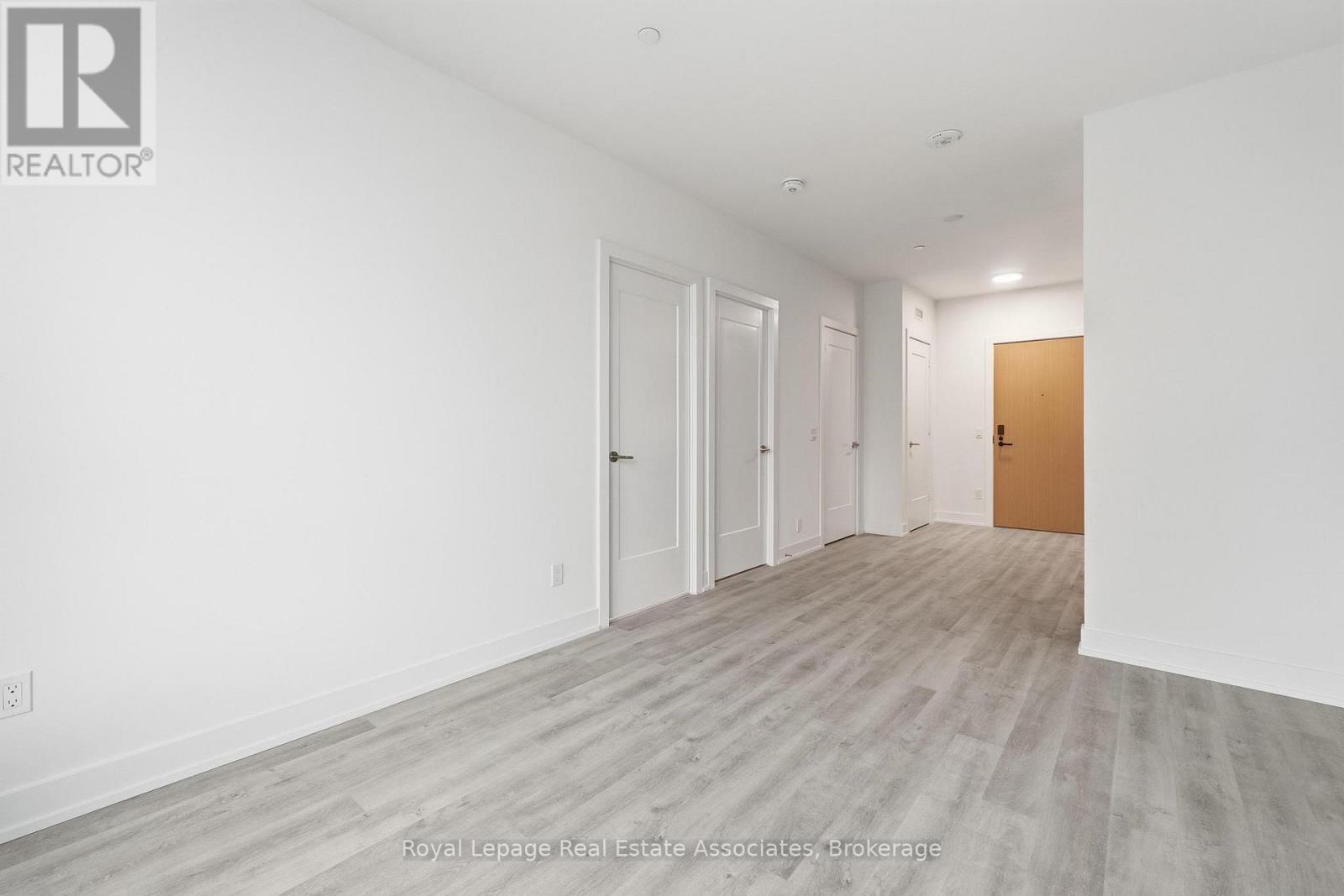 514 - 25 Cordova Avenue, Toronto, Ontario  M9A 0E5 - Photo 8 - W12767432