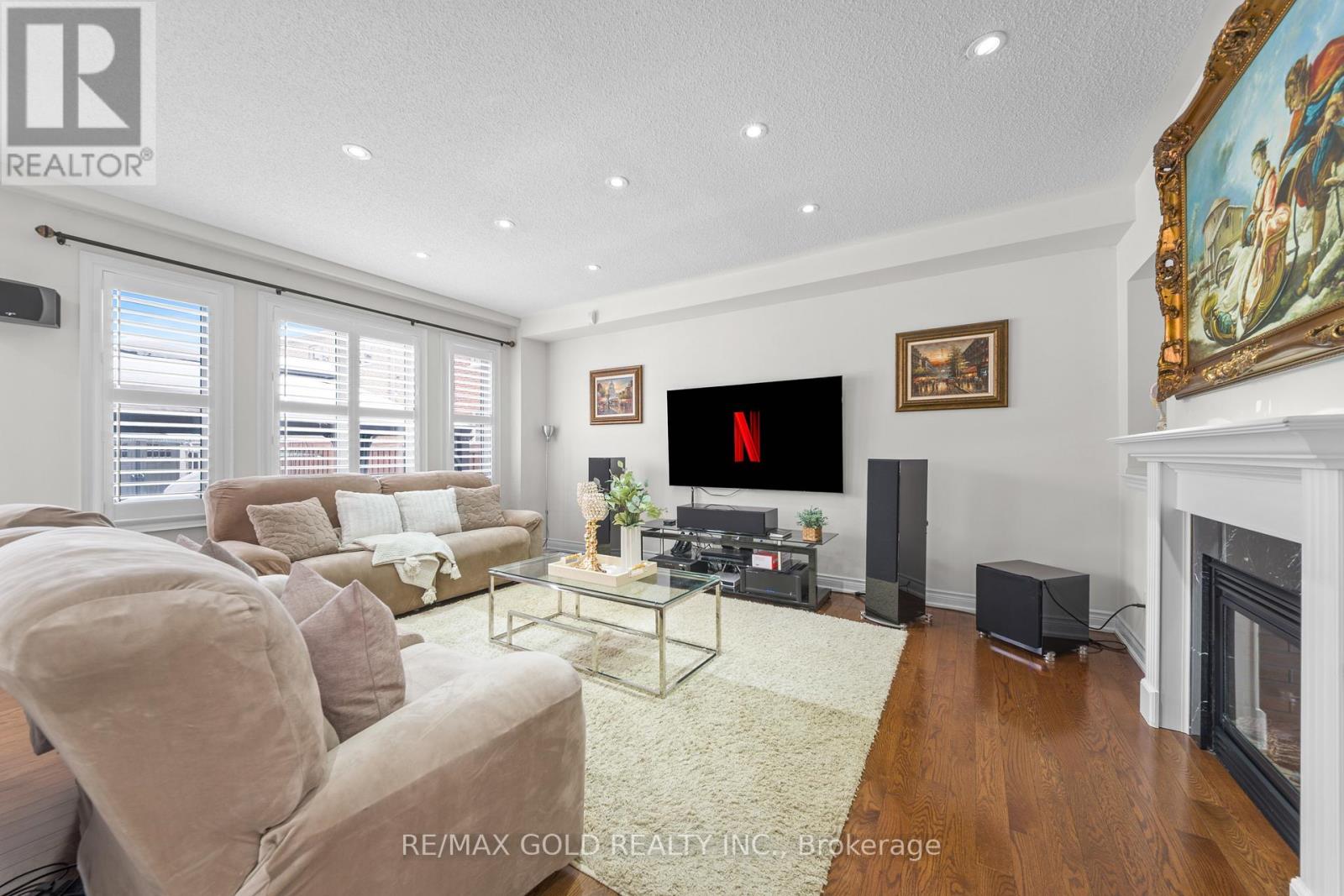 19 Portside Crescent, Brampton, Ontario  L6R 3P3 - Photo 13 - W12767434