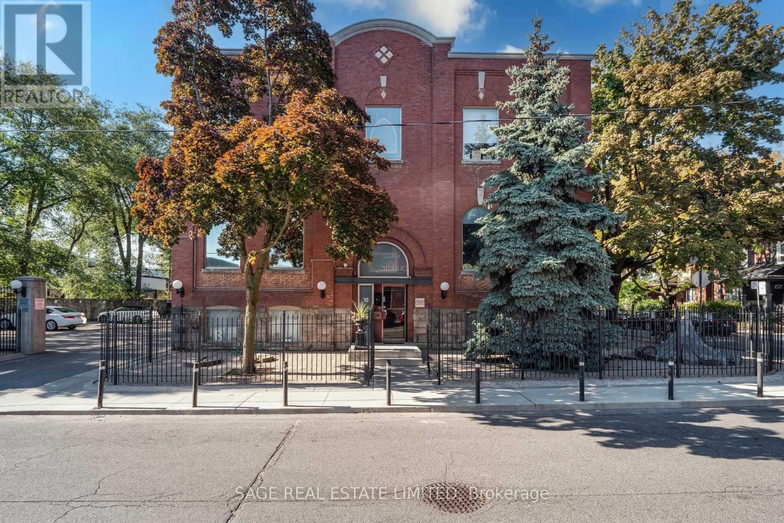 102 - 10 MORROW AVENUE, Toronto, Ontario