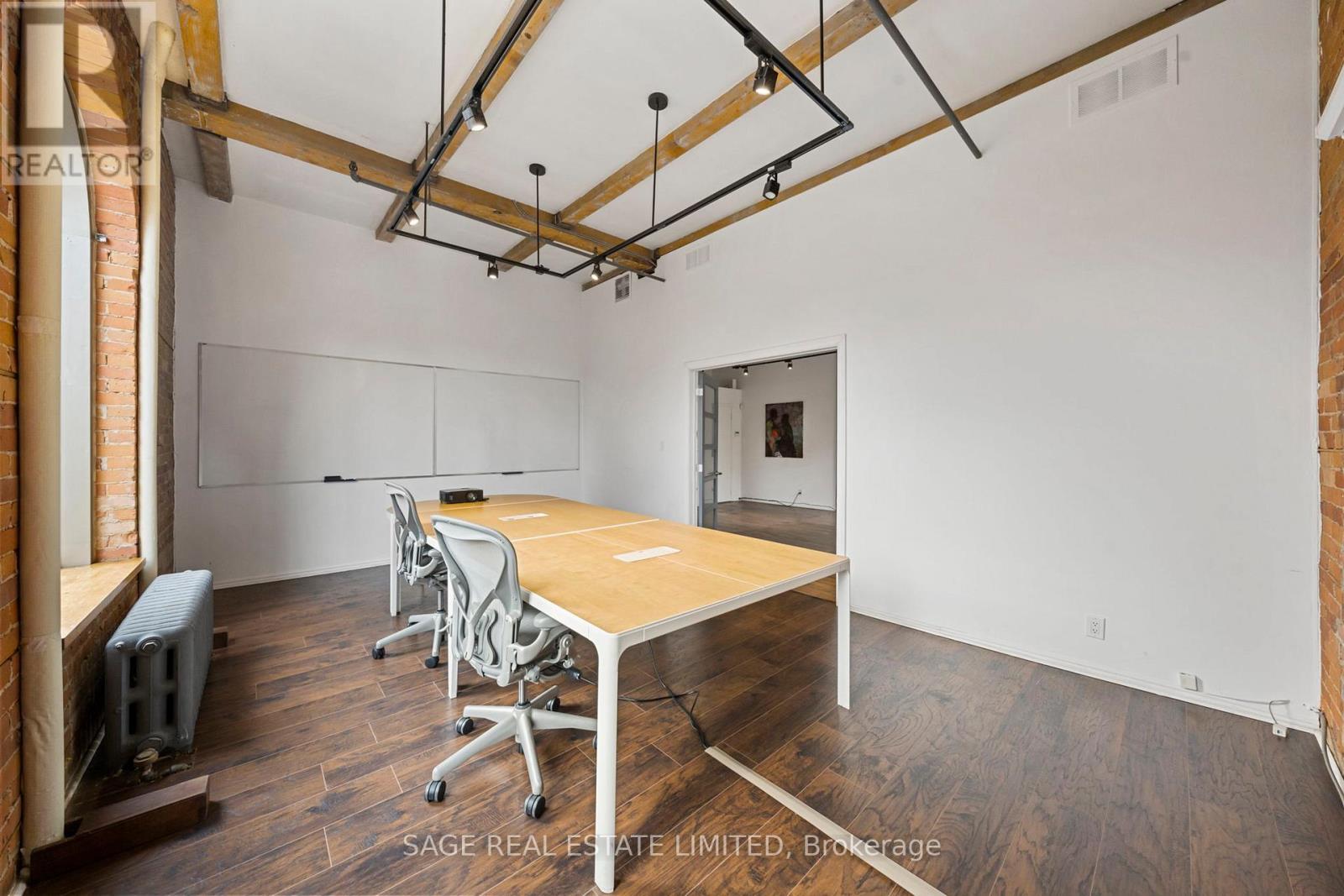 102 - 10 Morrow Avenue, Toronto, Ontario  M6R 2J1 - Photo 12 - W12767474