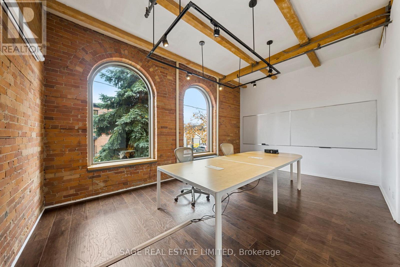 102 - 10 Morrow Avenue, Toronto, Ontario  M6R 2J1 - Photo 13 - W12767474