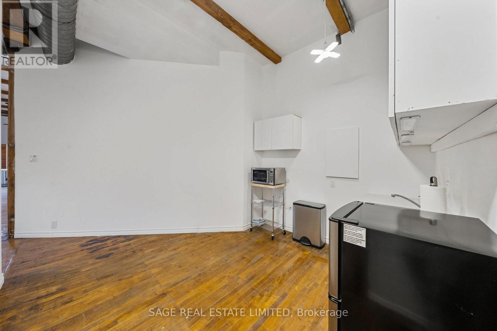 102 - 10 Morrow Avenue, Toronto, Ontario  M6R 2J1 - Photo 26 - W12767474