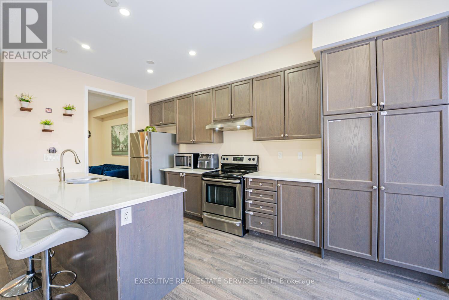 83 Maple Cider Street, Caledon, Ontario  L7C 4B8 - Photo 16 - W12767522