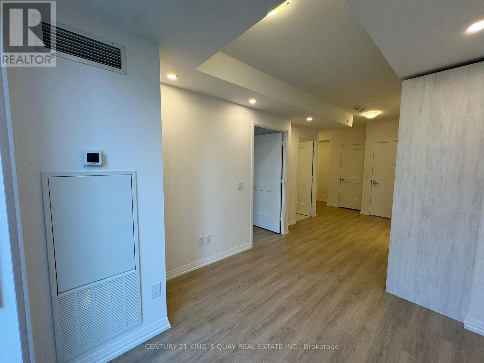 4307 - 8 Widmer Street, Toronto, Ontario  M5V 2E7 - Photo 4 - C12761574