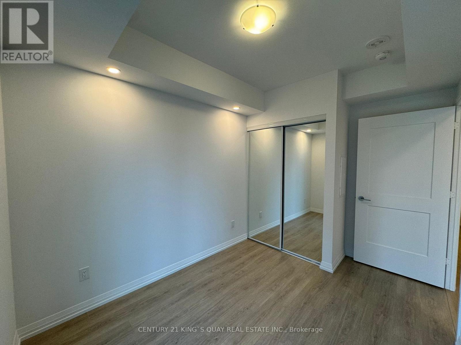 4307 - 8 Widmer Street, Toronto, Ontario  M5V 2E7 - Photo 6 - C12761574