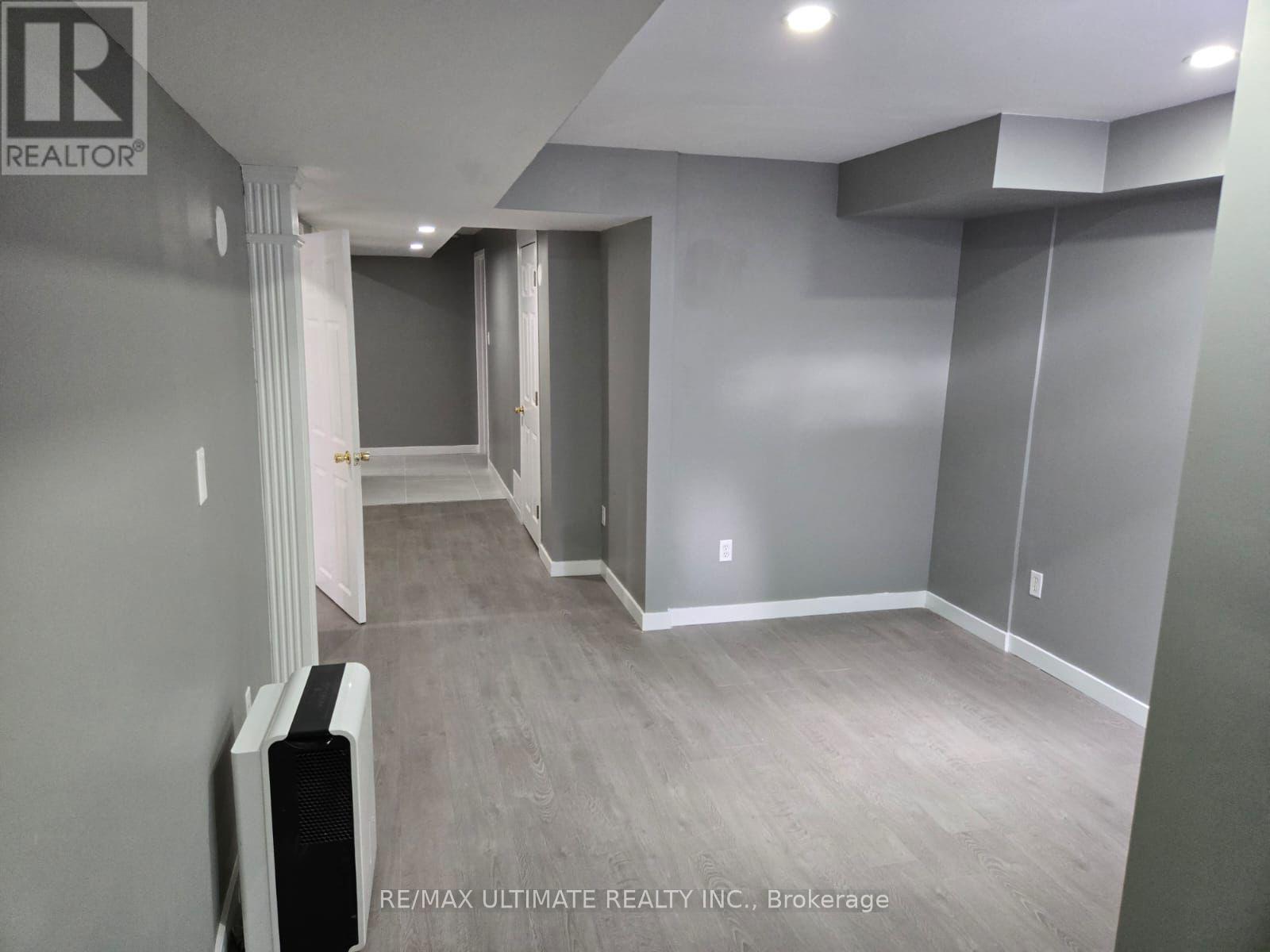 5 Hearthstone Crescent, Clarington (Courtice), Ontario  L1E 2X7 - Photo 8 - E12437806