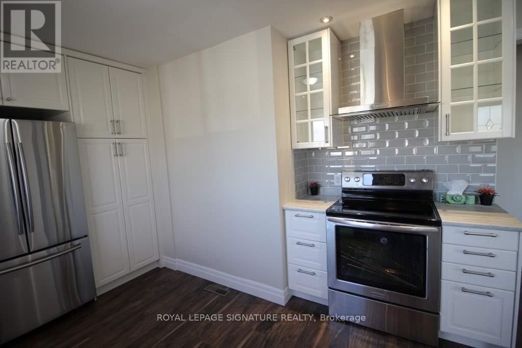 18 Independence Drive, Toronto, Ontario  M1K 3R8 - Photo 5 - E12761050