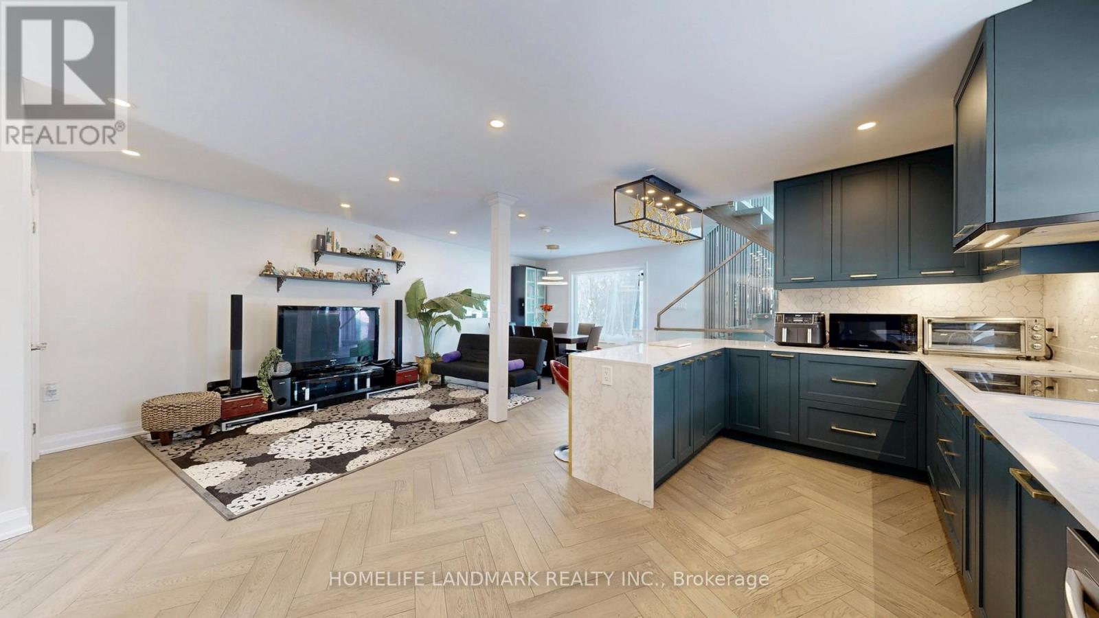 606 Annland Street, Pickering, Ontario  L1W 1A7 - Photo 12 - E12761160