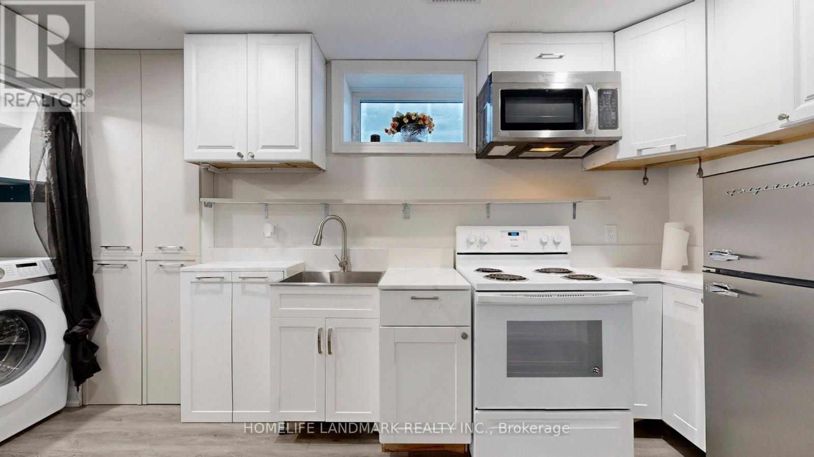 606 Annland Street, Pickering, Ontario  L1W 1A7 - Photo 42 - E12761160