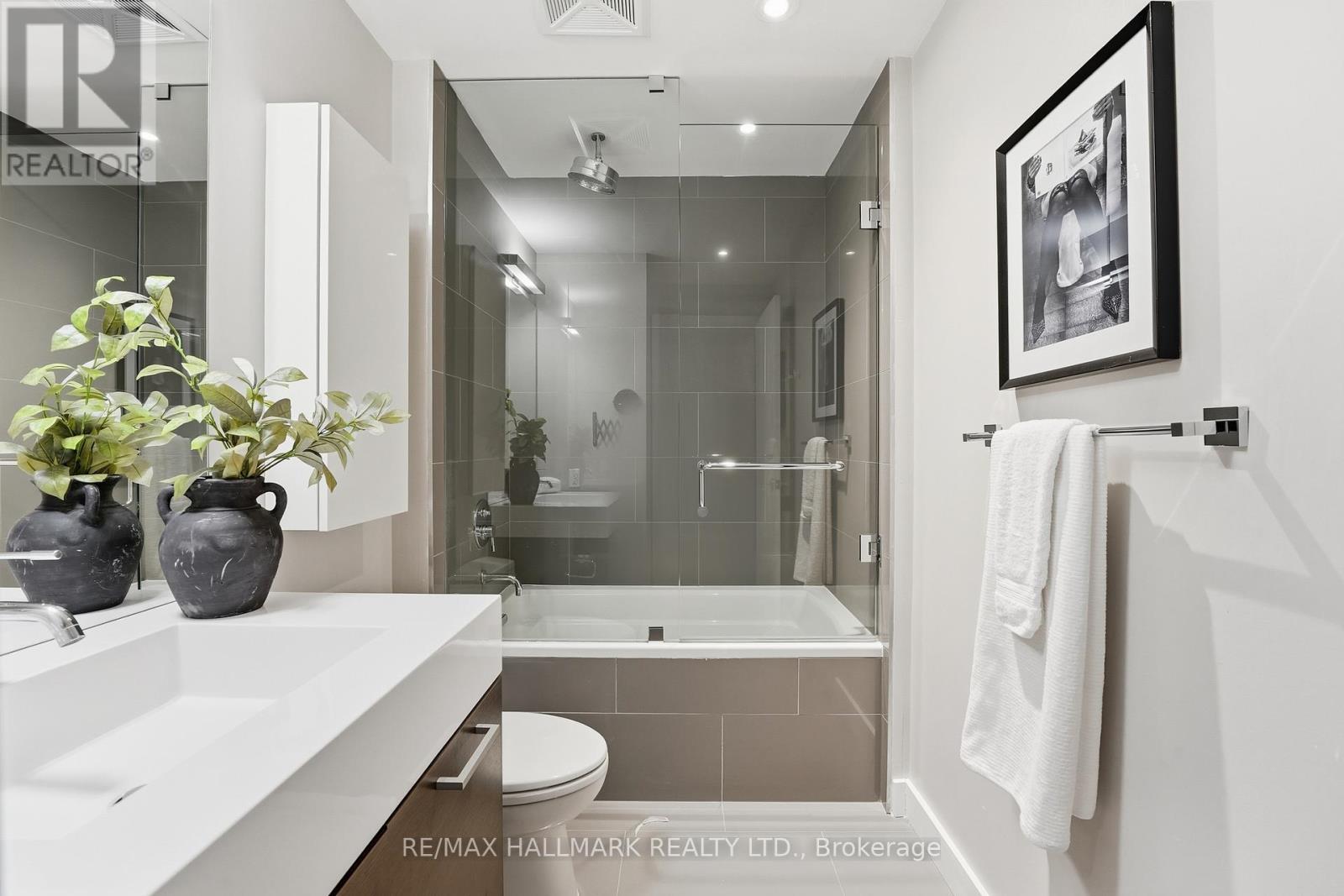 305 - 90 Broadview Avenue, Toronto, Ontario  M4M 0A7 - Photo 16 - E12761216