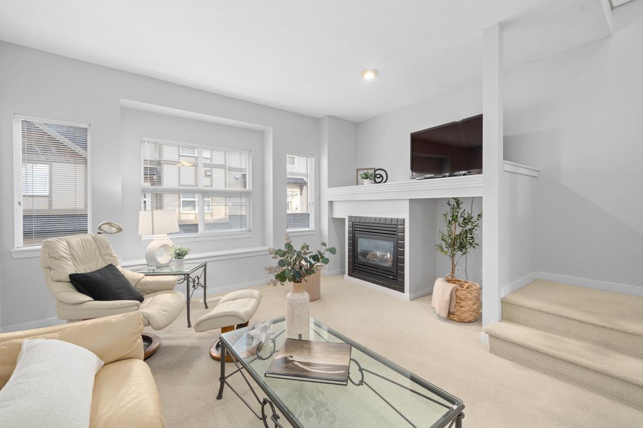 7 12677 63rd Avenue, Surrey, British Columbia  V3X 3T3 - Photo 2 - R3087321