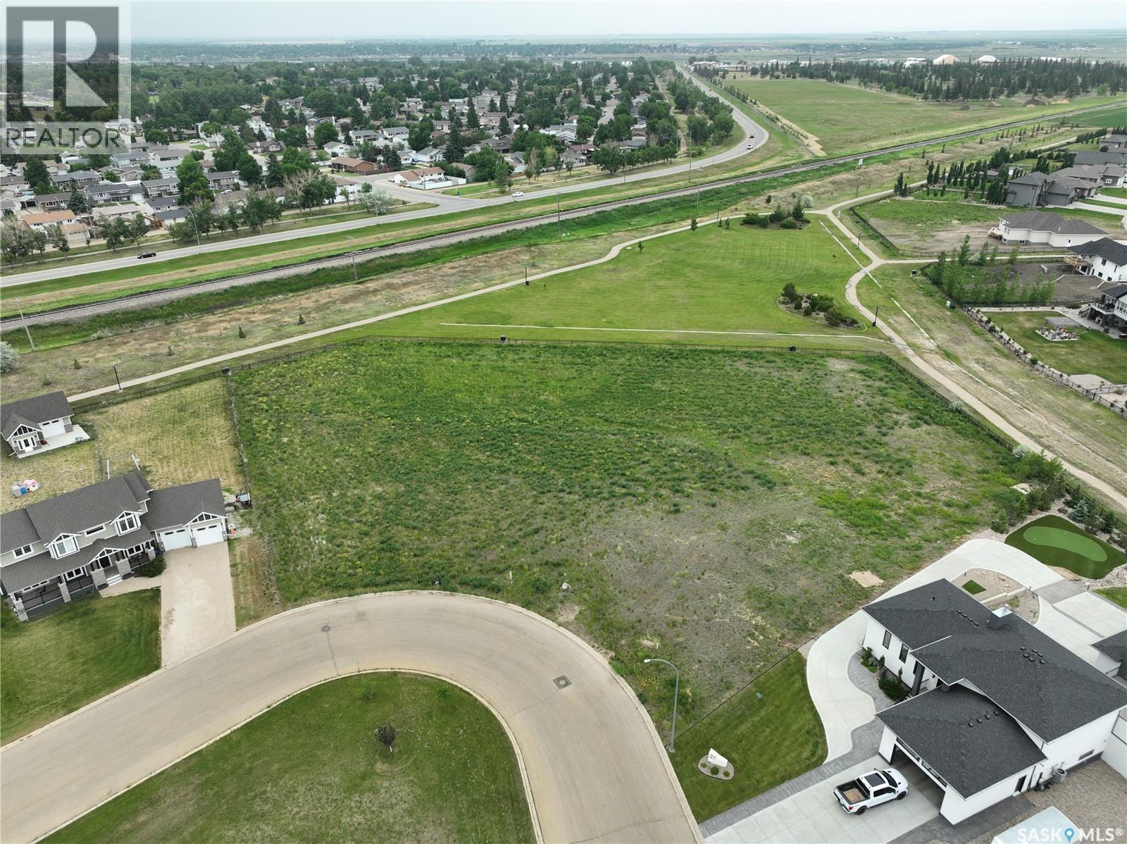 15 Iron Bridge Terrace, Moose Jaw, Saskatchewan  S6J 0B5 - Photo 4 - SK027958