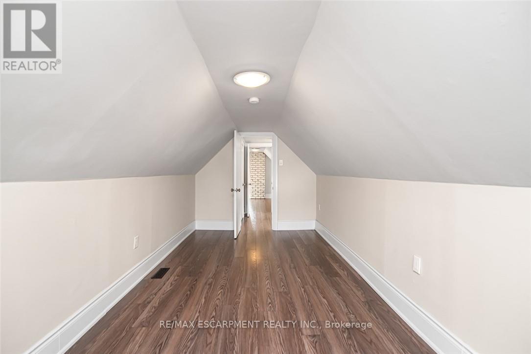 319 Hunter Street W, Hamilton, Ontario  L8P 1S5 - Photo 23 - X12767342
