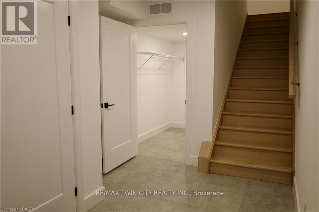 17 - 4255 Lismer Lane, London South, Ontario  N6L 0B9 - Photo 2 - X12767410