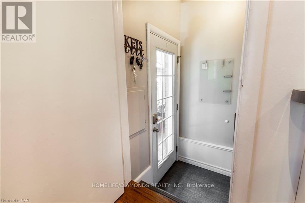 107 Ellis Crescent, Waterloo, Ontario  N2J 2C1 - Photo 21 - X12767420