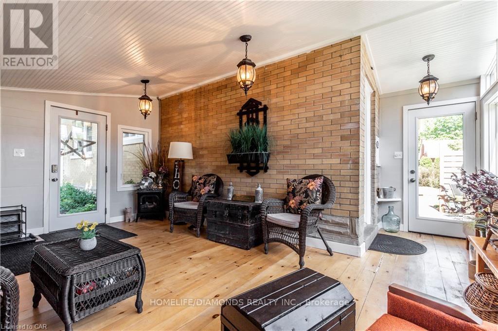 107 Ellis Crescent, Waterloo, Ontario  N2J 2C1 - Photo 24 - X12767420