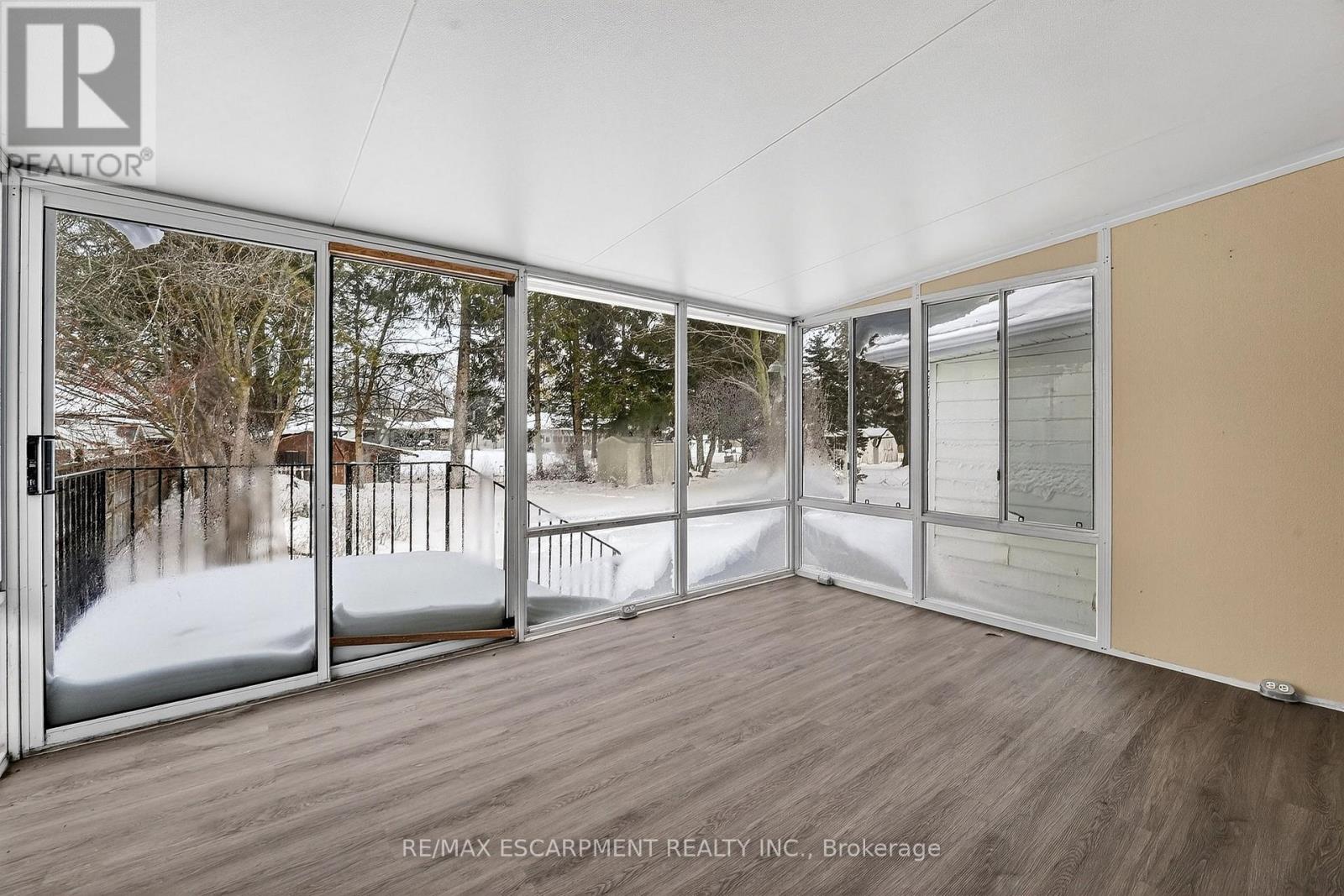 617 Lock Street W, Haldimand, Ontario  N1A 1V9 - Photo 35 - X12767472