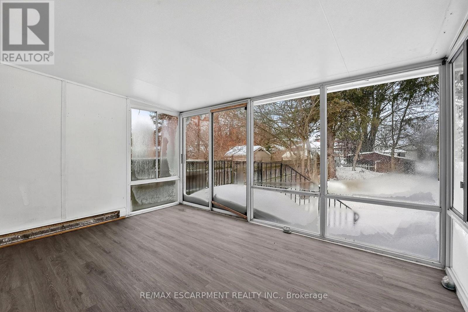 617 Lock Street W, Haldimand, Ontario  N1A 1V9 - Photo 37 - X12767472