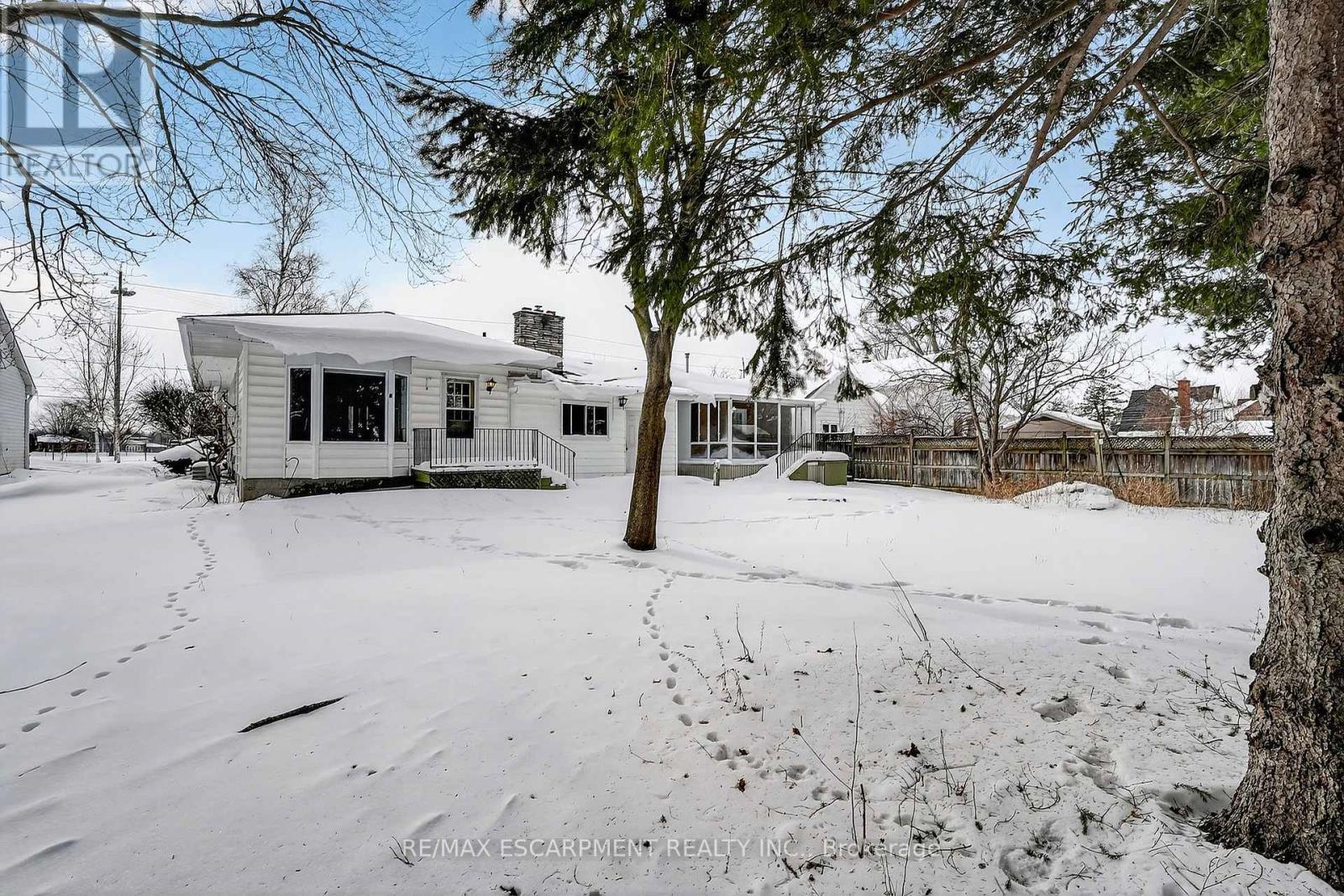 617 Lock Street W, Haldimand, Ontario  N1A 1V9 - Photo 42 - X12767472