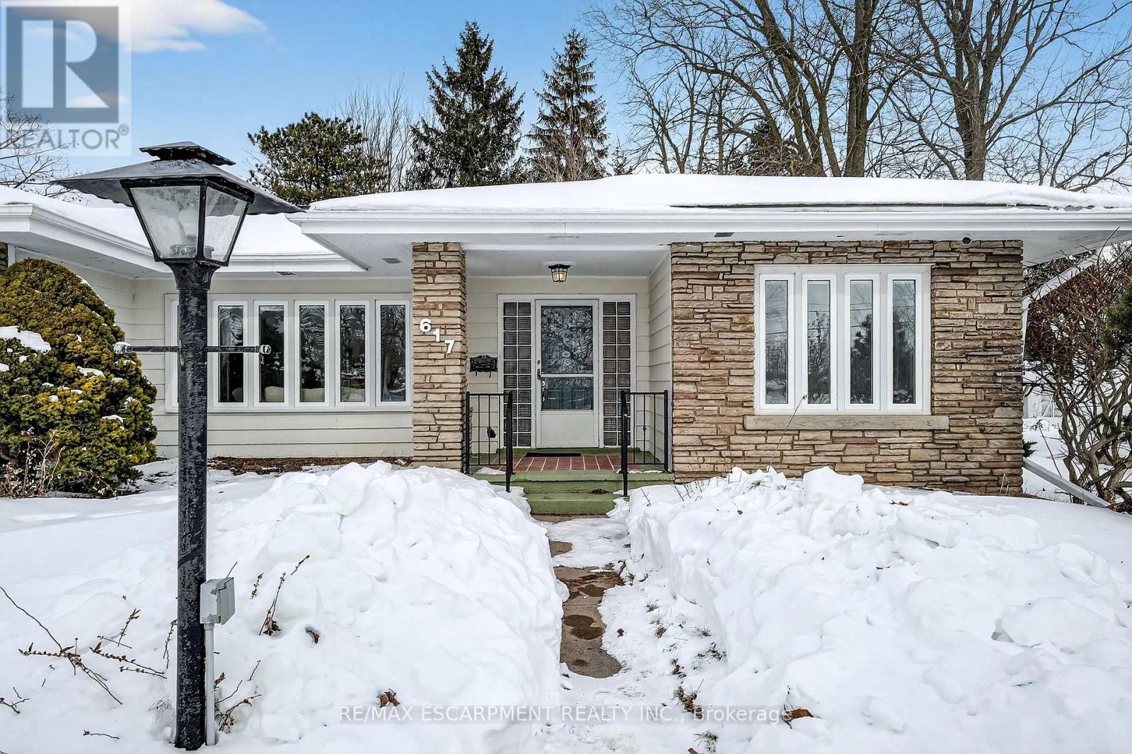 617 Lock Street W, Haldimand, Ontario  N1A 1V9 - Photo 6 - X12767472