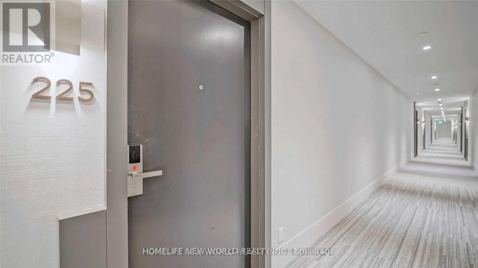 225 - 38 Water Walk Drive, Markham, Ontario  L3R 6M8 - Photo 19 - N12756336