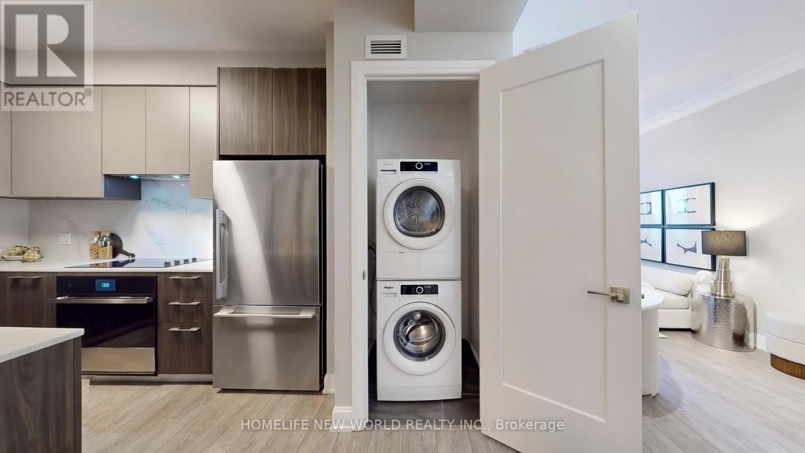 225 - 38 Water Walk Drive, Markham, Ontario  L3R 6M8 - Photo 18 - N12756336