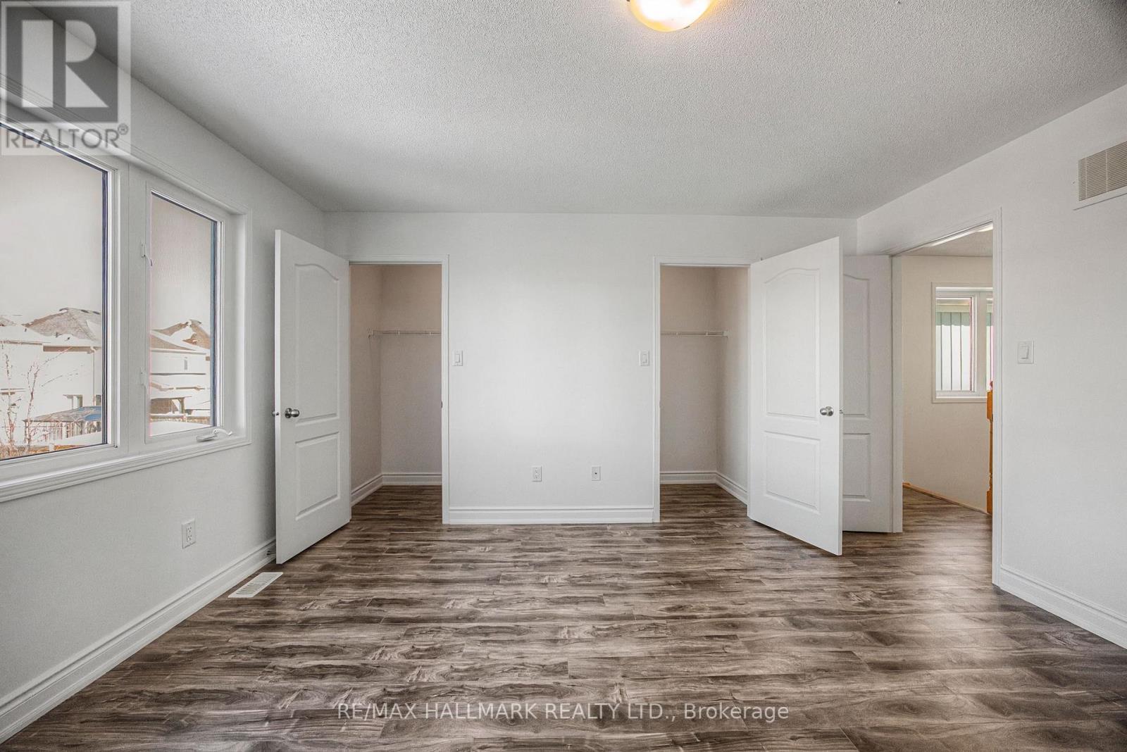 52 Acorn Lane, Bradford West Gwillimbury, Ontario  L3Z 0H6 - Photo 17 - N12760478