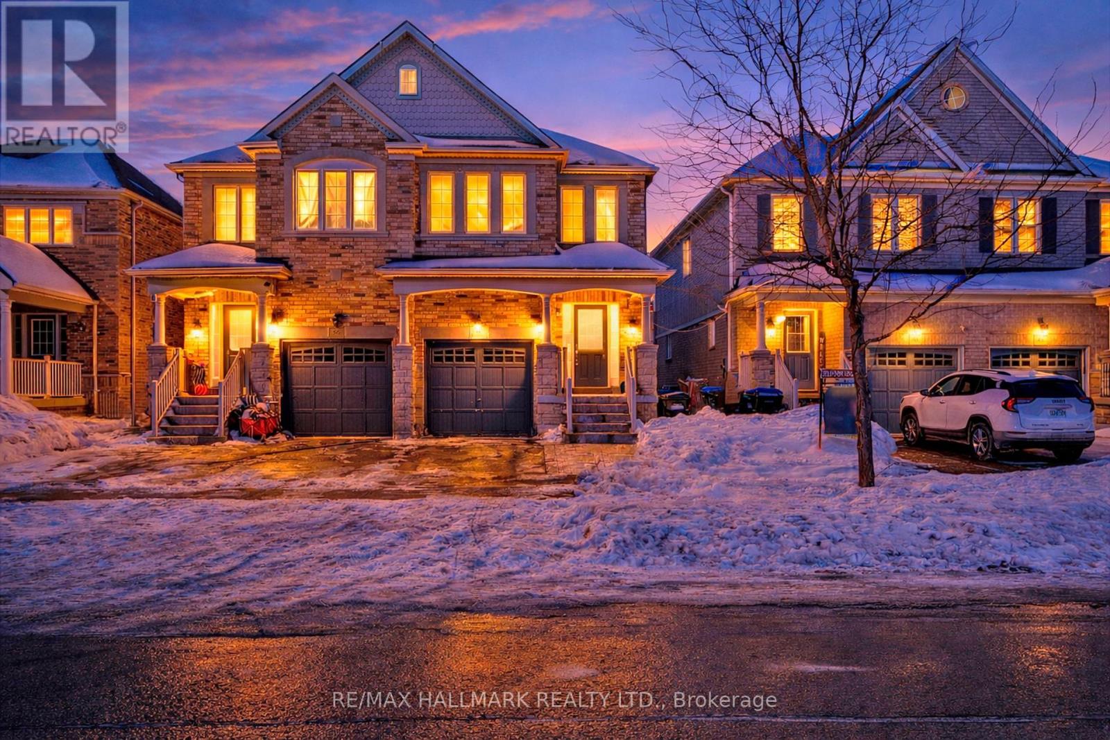 52 ACORN LANE, Bradford West Gwillimbury, Ontario