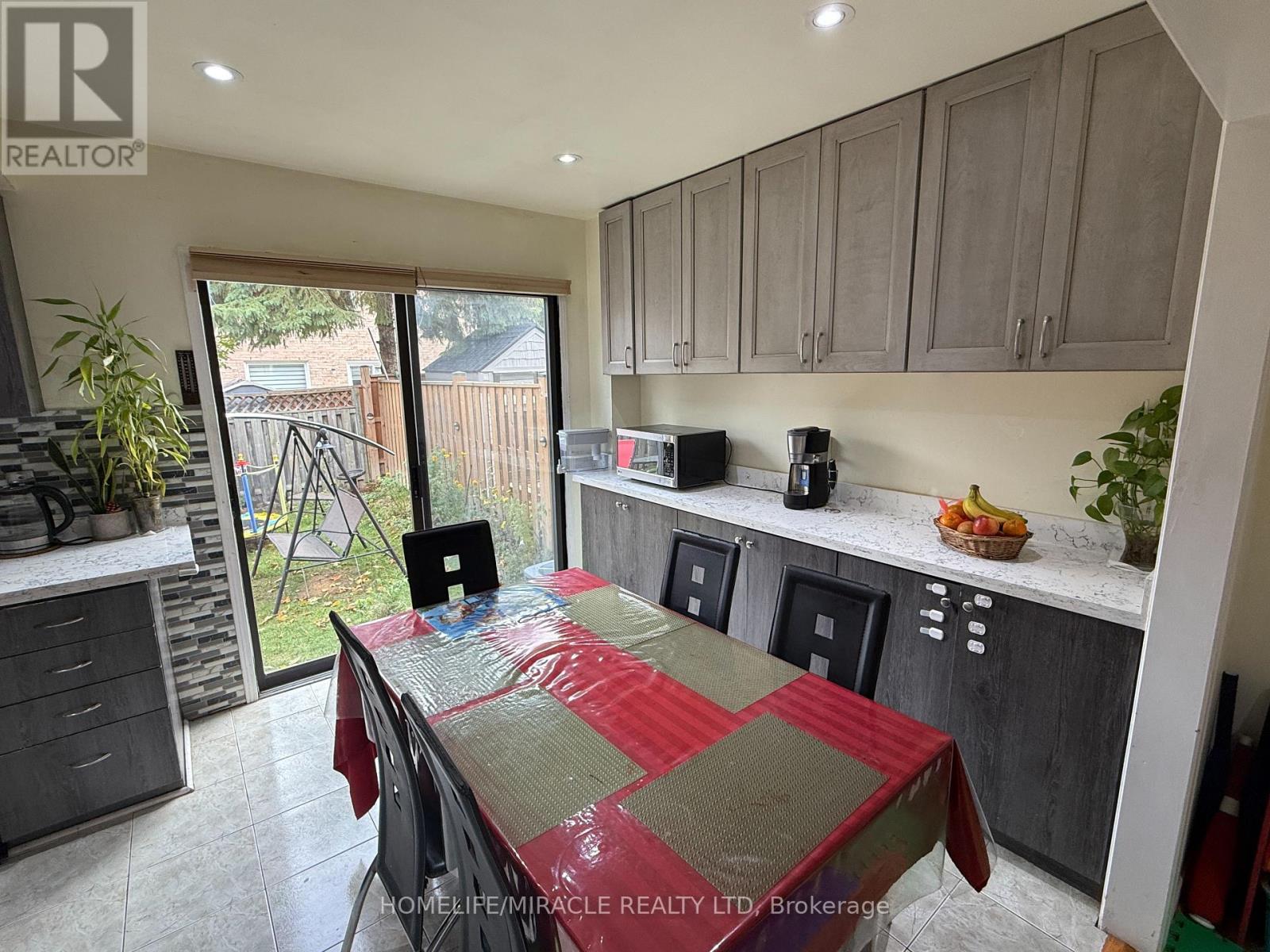 2 Ketchum Crescent, Markham, Ontario  L3S 3G2 - Photo 14 - N12761072