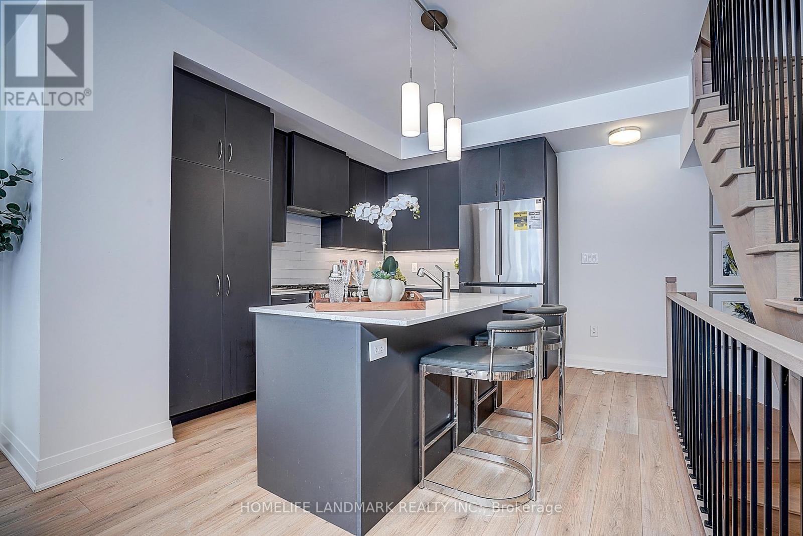 20 Burleigh Mews, Vaughan, Ontario  L4J 8A2 - Photo 13 - N12761194