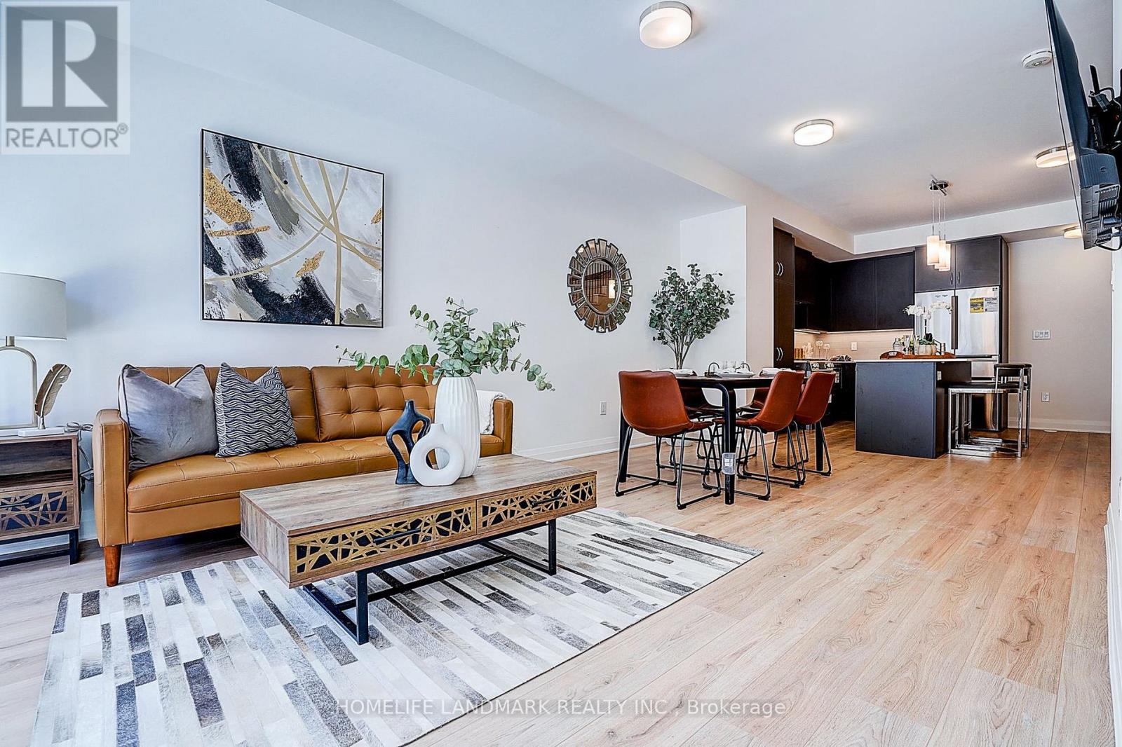 20 Burleigh Mews, Vaughan, Ontario  L4J 8A2 - Photo 5 - N12761194