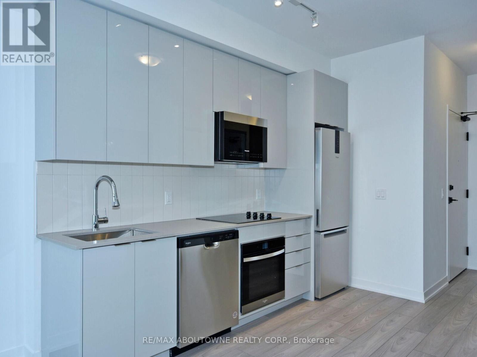 711 - 10 Abeja Street, Vaughan, Ontario  L4K 0R4 - Photo 17 - N12761248