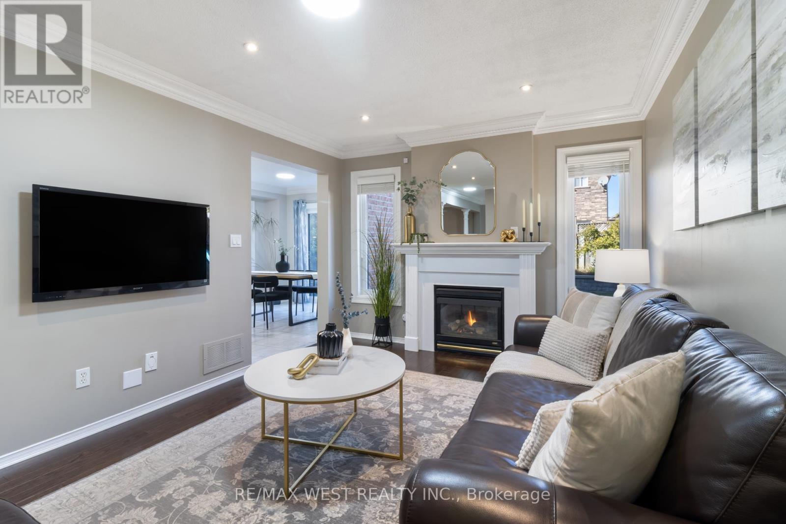 81 Purcell Crescent, Vaughan, Ontario  L6A 3C6 - Photo 13 - N12761308