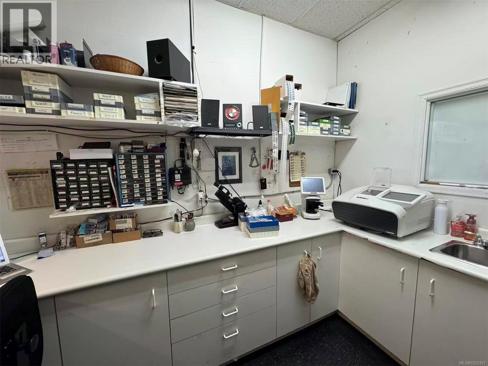 20 1153 Esquimalt Rd, Esquimalt, British Columbia  V9A 3N7 - Photo 12 - 1025393