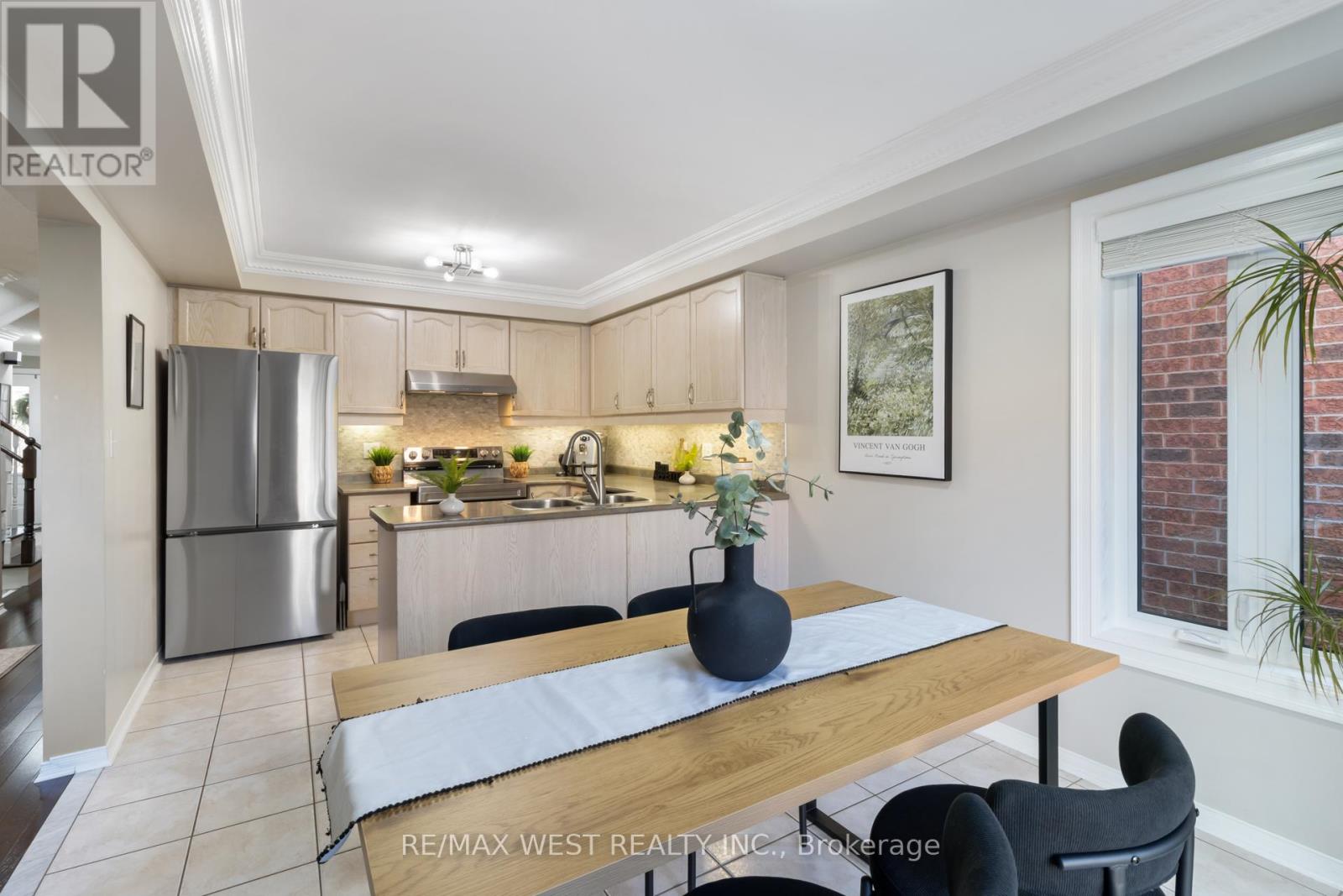 81 Purcell Crescent, Vaughan, Ontario  L6A 3C6 - Photo 17 - N12761308