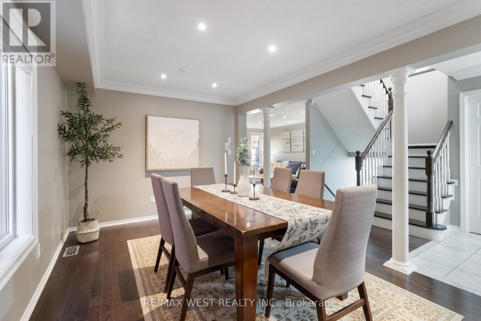 81 Purcell Crescent, Vaughan, Ontario  L6A 3C6 - Photo 7 - N12761308